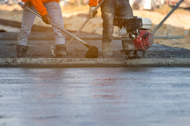 Best Concrete Sidewalk Installation in Inverness, IL